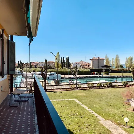 Lake View Apt Sirmione דירה *